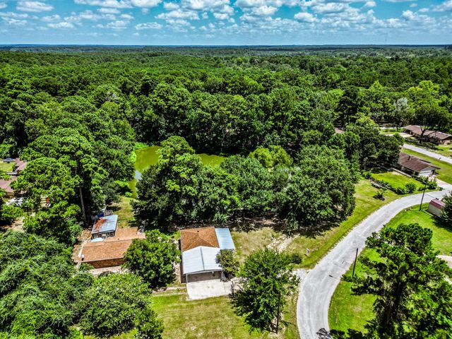 2217 Shannon Drive, Huntsville, TX 77320