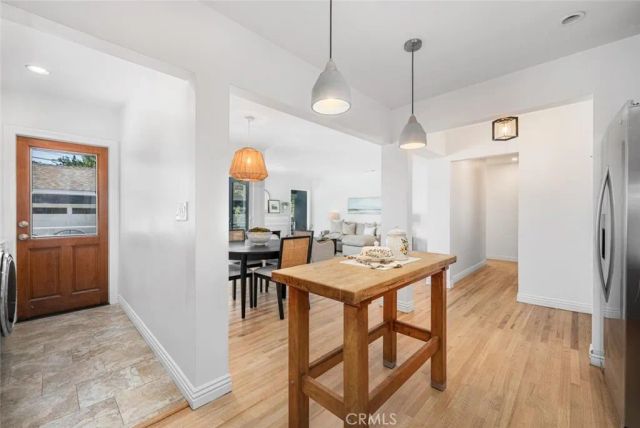2552 Vuelta Grande, Long Beach, CA 90815