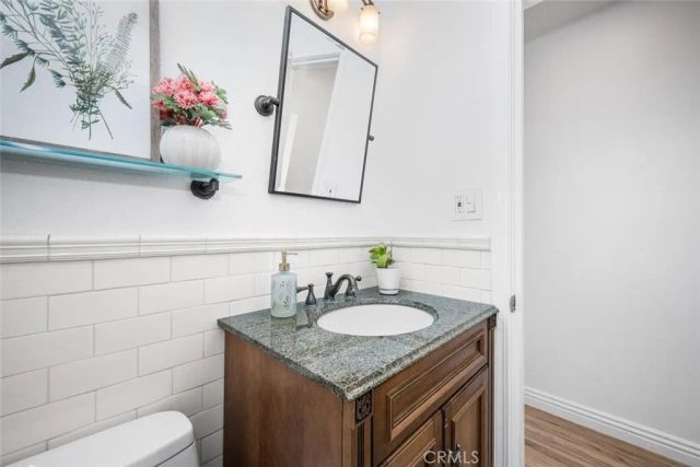 2552 Vuelta Grande, Long Beach, CA 90815