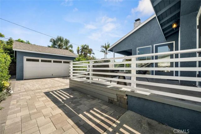 2552 Vuelta Grande, Long Beach, CA 90815