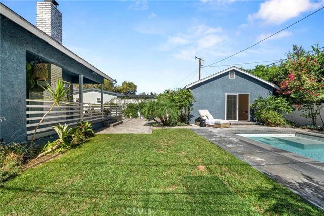 2552 Vuelta Grande, Long Beach, CA 90815
