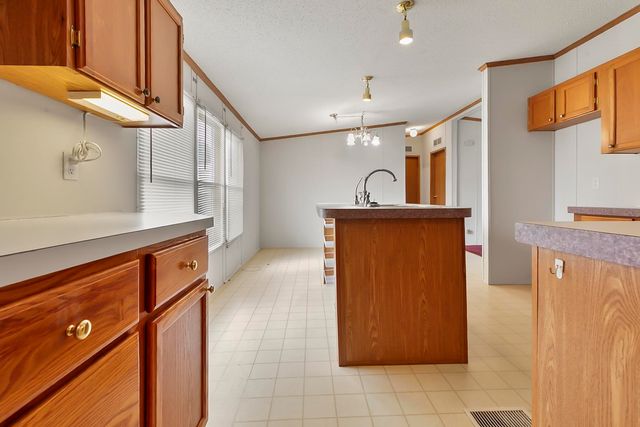 1093 Palm Dr., Conway, SC 29526