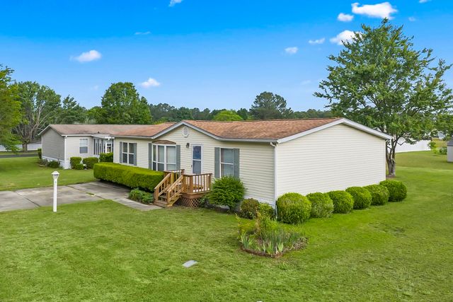 1093 Palm Dr., Conway, SC 29526