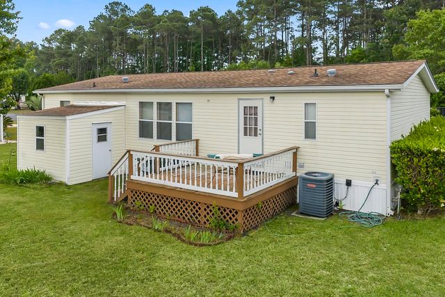 1093 Palm Dr., Conway, SC 29526