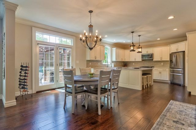 333 Mannington Court, Evansville, IN 47711