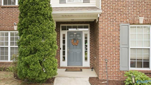 7003 Southcreek Drive SE, Owens Cross Roads, AL 35763