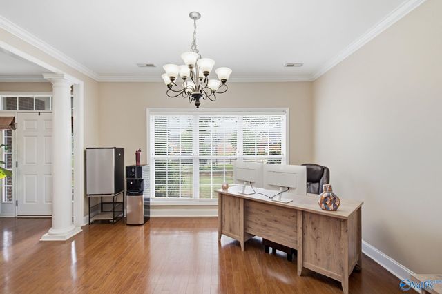 7003 Southcreek Drive SE, Owens Cross Roads, AL 35763