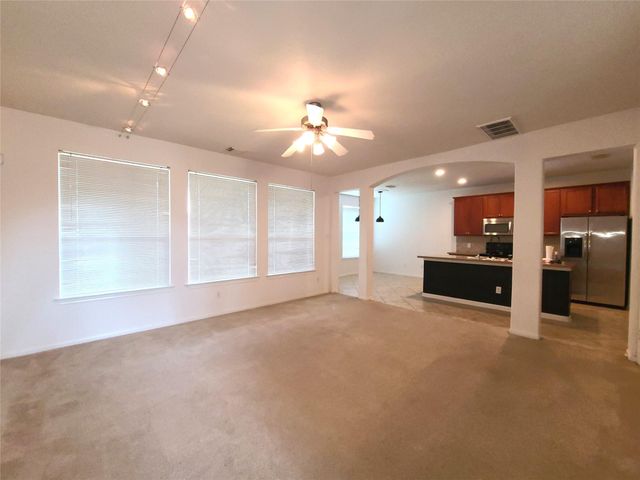 119 Benedict Canyon Loop, Spring, TX 77382