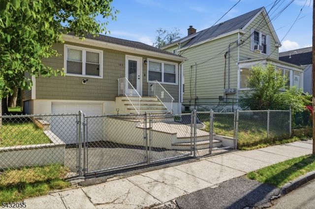 103 Berkshire Pl, Irvington Twp., NJ 07111
