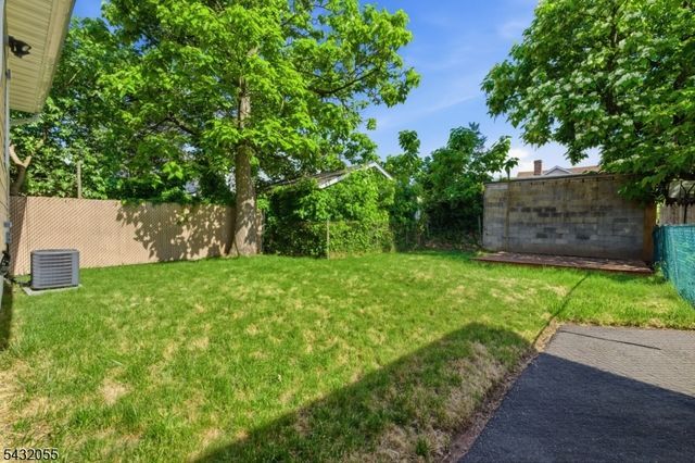 103 Berkshire Pl, Irvington Twp., NJ 07111