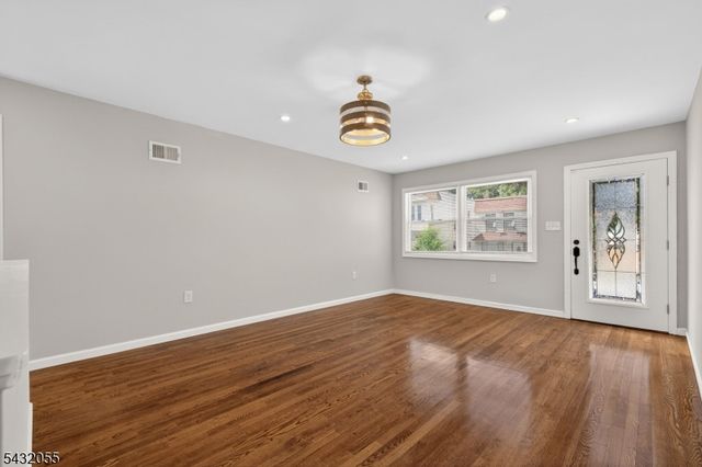 103 Berkshire Pl, Irvington Twp., NJ 07111