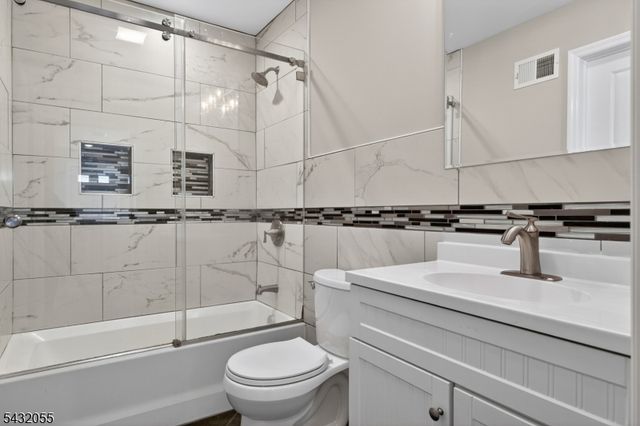 103 Berkshire Pl, Irvington Twp., NJ 07111