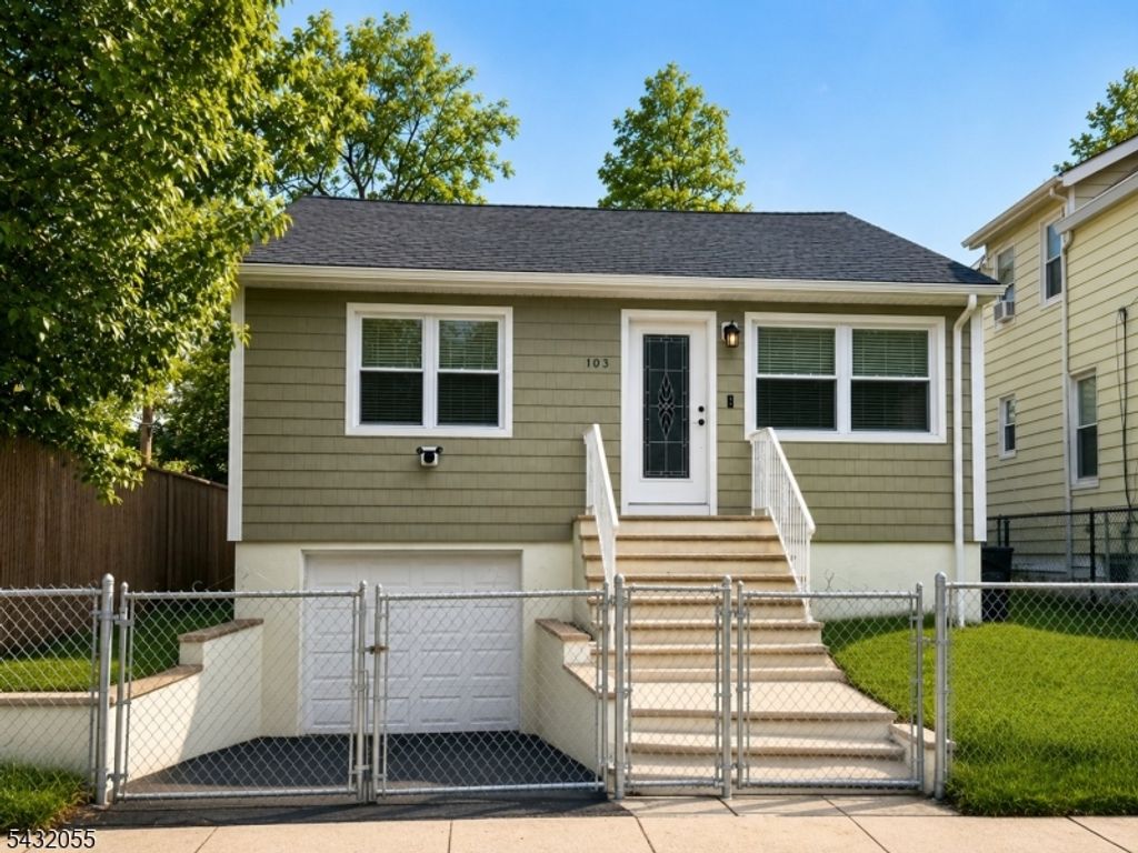 103 Berkshire Pl, Irvington Twp., NJ 07111