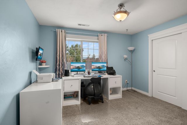 113 Skyler Lane, Phoenix, OR 97535