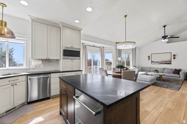 251 W 2125 N, Lehi, UT 84043