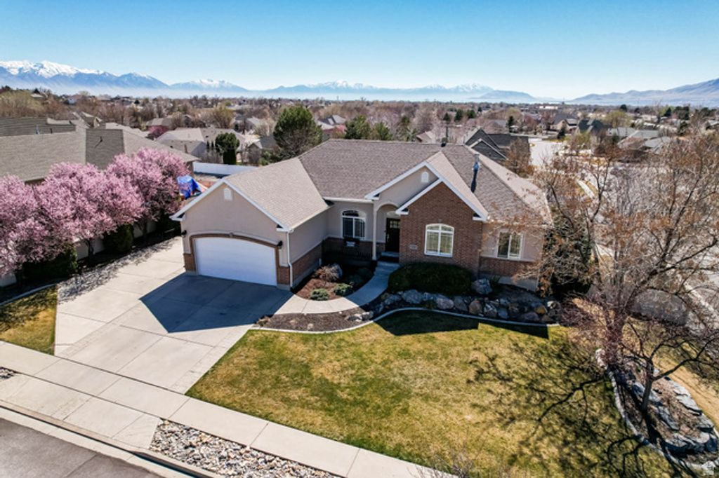 251 W 2125 N, Lehi, UT 84043