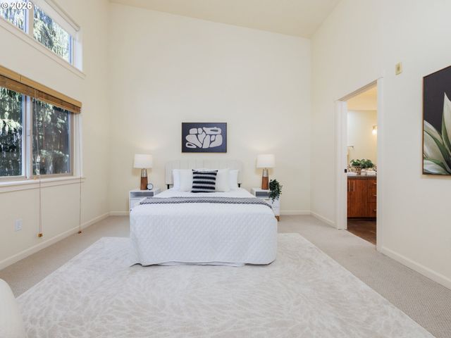 7940 Sw 31ST Ave 2, Portland, OR 97219