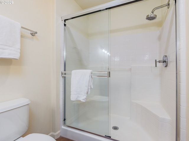 7940 Sw 31ST Ave 2, Portland, OR 97219