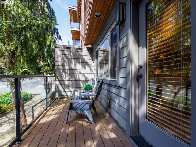 7940 Sw 31ST Ave 2, Portland, OR 97219