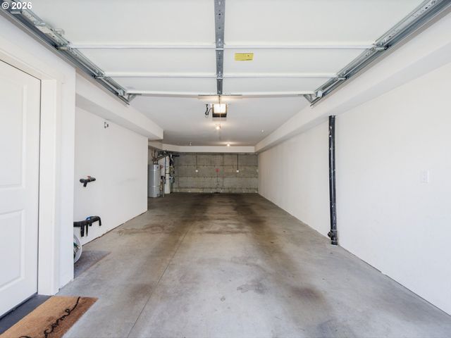 7940 Sw 31ST Ave 2, Portland, OR 97219