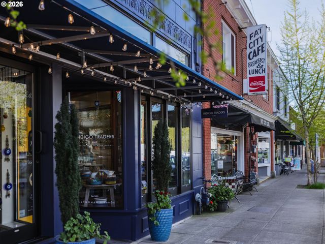 7940 Sw 31ST Ave 2, Portland, OR 97219