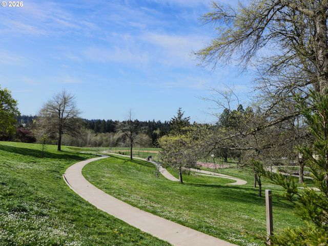 7940 Sw 31ST Ave 2, Portland, OR 97219