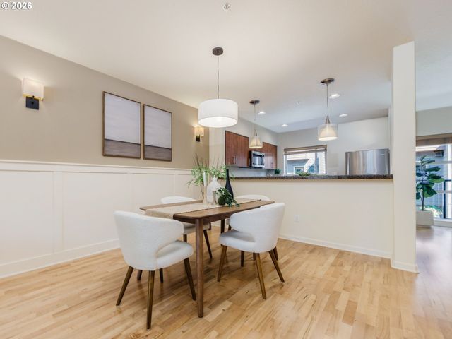 7940 Sw 31ST Ave 2, Portland, OR 97219