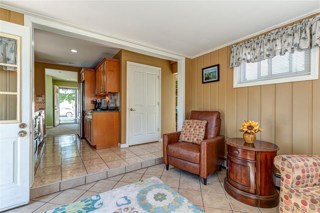 6 Virginia Lane, Bethpage, NY 11714