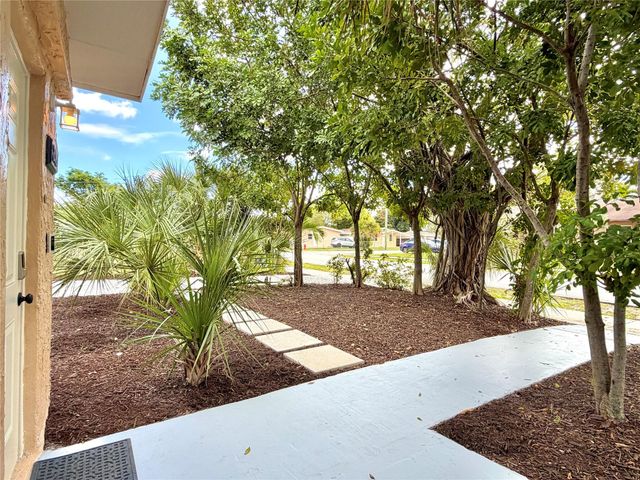 2943 NW 13th Street, Fort Lauderdale, FL 33311