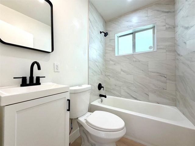 2943 NW 13th Street, Fort Lauderdale, FL 33311