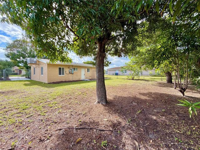 2943 NW 13th Street, Fort Lauderdale, FL 33311