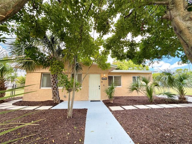 2943 NW 13th Street, Fort Lauderdale, FL 33311