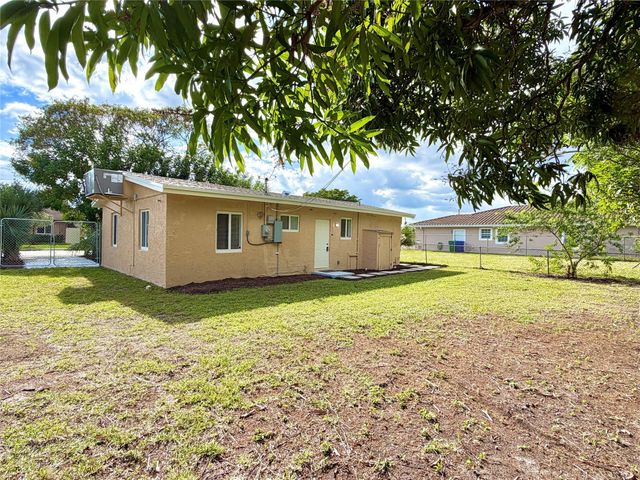 2943 NW 13th Street, Fort Lauderdale, FL 33311