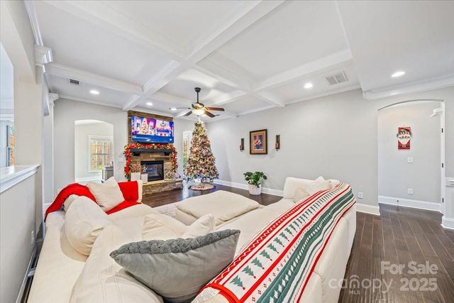 1325 Sommersby Place, Waxhaw, NC 28713