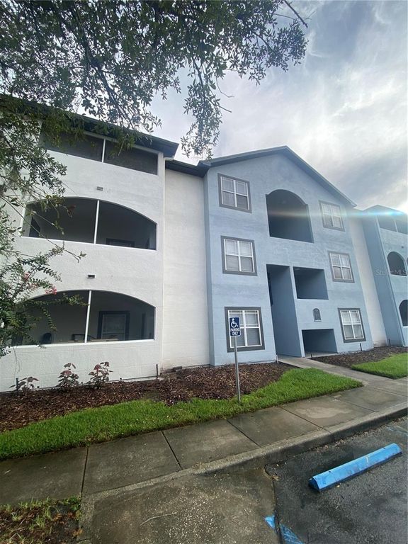 16205 ENCLAVE VILLAGE DRIVE 102, Tampa, FL 33647