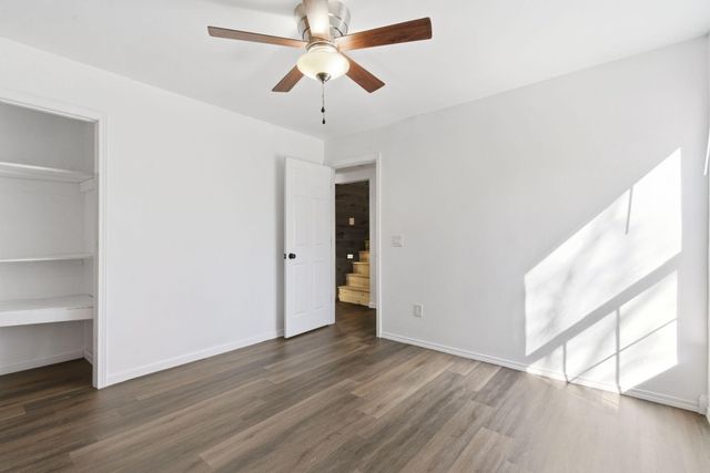 135 February Court, Kimberling City, MO 65686