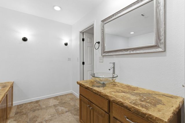 135 February Court, Kimberling City, MO 65686