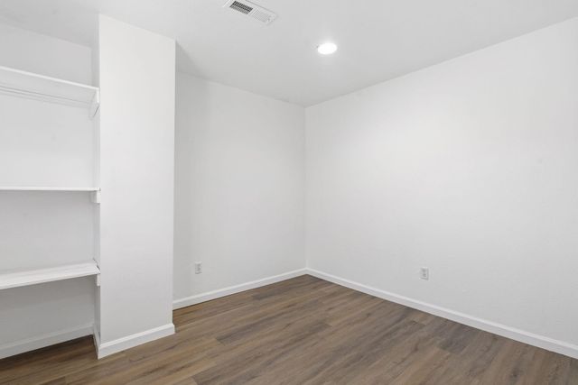 135 February Court, Kimberling City, MO 65686