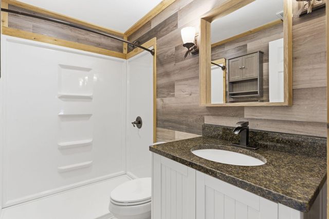 135 February Court, Kimberling City, MO 65686