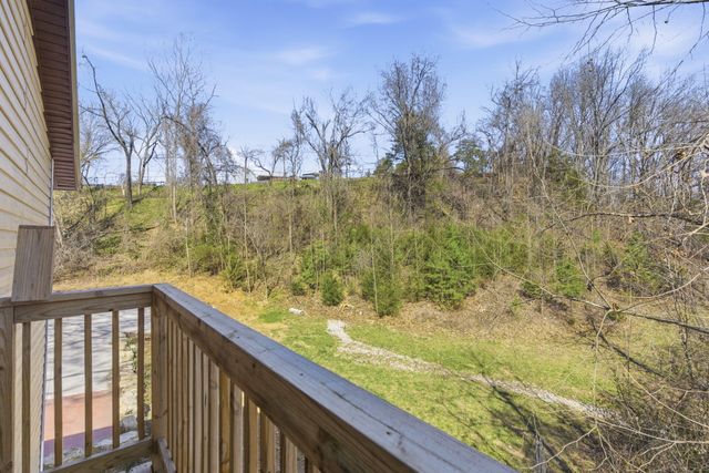 135 February Court, Kimberling City, MO 65686