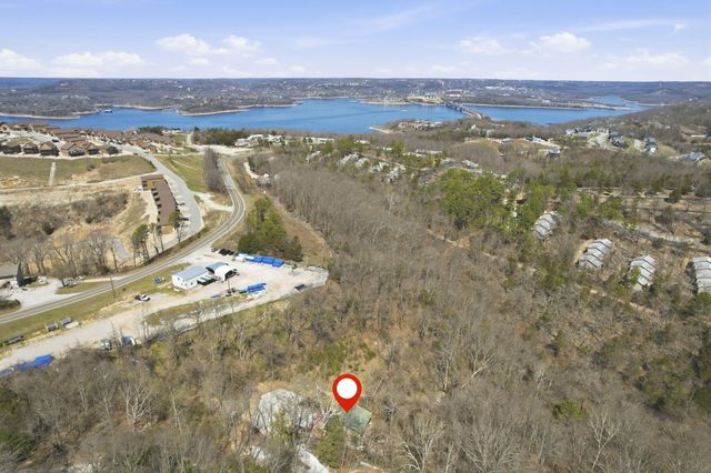 135 February Court, Kimberling City, MO 65686