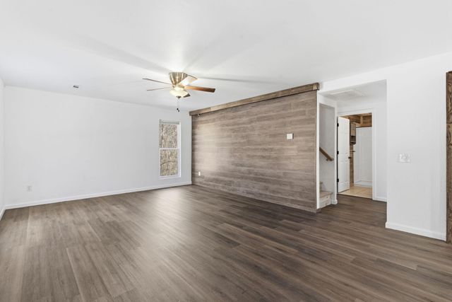135 February Court, Kimberling City, MO 65686