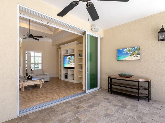 19452 BEACON PARK PLACE, Lakewood Ranch, FL 34202