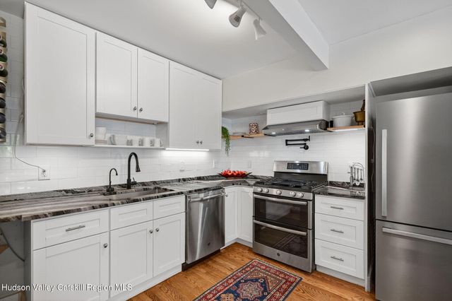 4868 New York 212, Willow, NY 12495
