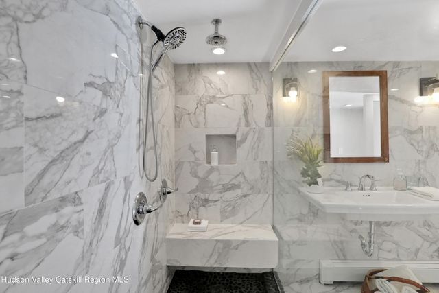 4868 New York 212, Willow, NY 12495