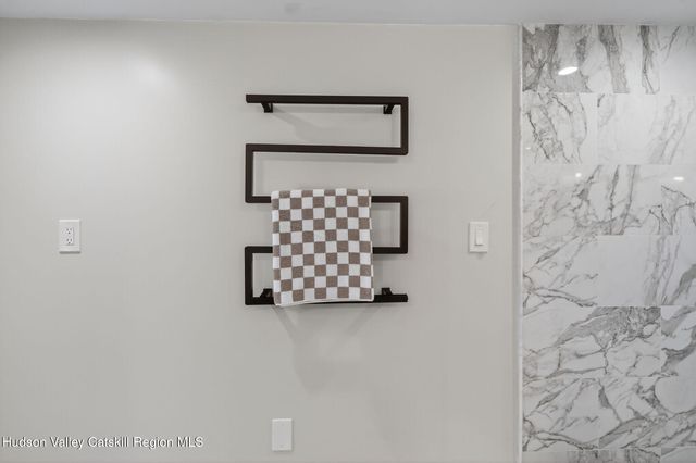 4868 New York 212, Willow, NY 12495