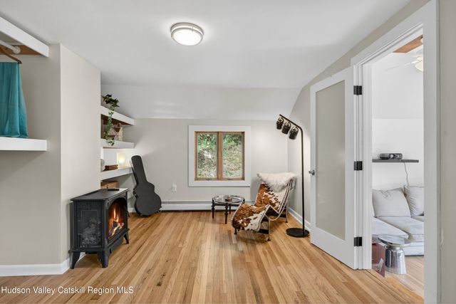 4868 New York 212, Willow, NY 12495