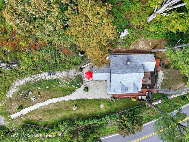 4868 New York 212, Willow, NY 12495