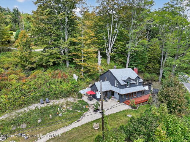4868 New York 212, Willow, NY 12495