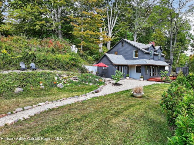4868 New York 212, Willow, NY 12495